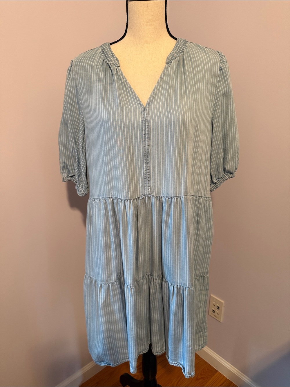 Velvet Heart Light Blue Striped Midi Dress